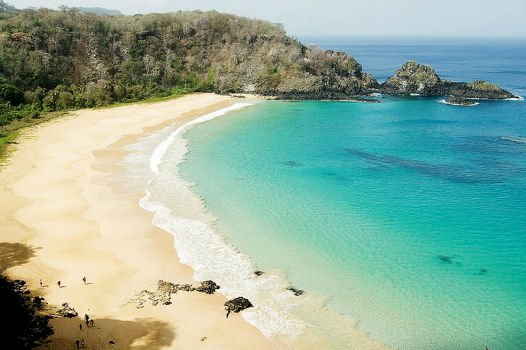 Praia do Sancho - TURISMO EN BRASIL